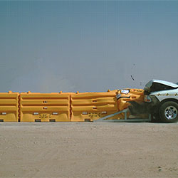 th_traffix-sled_truck-crash1.jpg